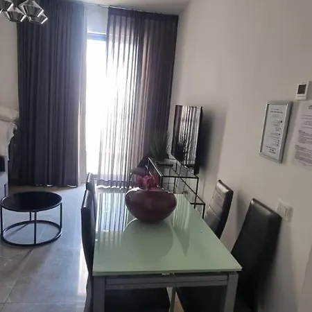 Jtower Royal Suites - Alefimmoed Jerusalem Exterior photo