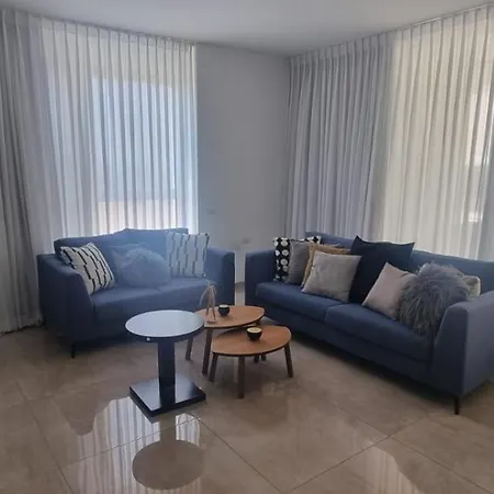 Jtower Royal Suites - Alefimmoed Jerusalem Exterior photo