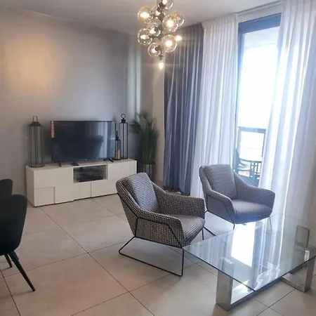 Jtower Royal Suites - Alefimmoed Jerusalem Exterior photo