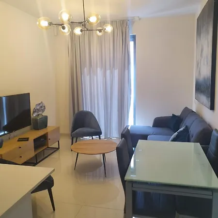 Jtower Royal Suites - Alefimmoed Jerusalem Exterior photo